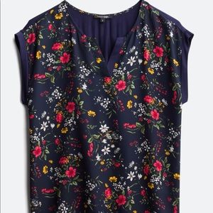 Papermoon Floral/Navy Blue Blouse, Size XL.